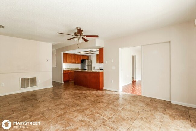Foto del edificio - 14131 Pier St, Spring Hill, FL 34609