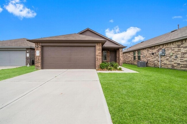 Building Photo - 14409 Sugar Pines Dr