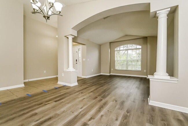 Foto del edificio - 315 Delwood Breck St