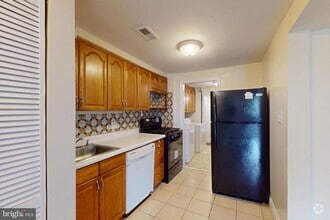 Building Photo - 8514 Chestnut Oak Rd