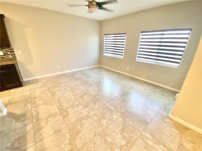 Building Photo - 6824 Majestic Palm Dr