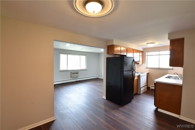 Foto del edificio - 28 Mallory Rd