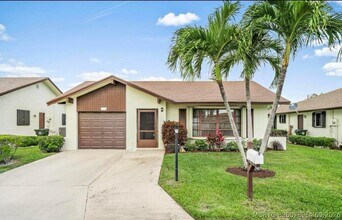 Building Photo - 6089 Glentree Ln