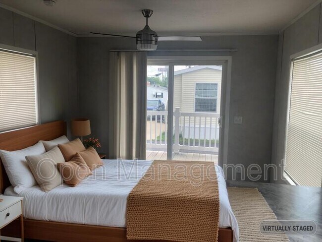 Foto del edificio - 2700 Brookpark Rd