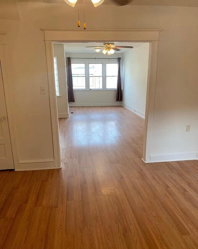 Primary Photo - 4737 Loring St