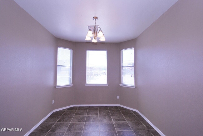 Building Photo - 5033 Lone Cactus Ct