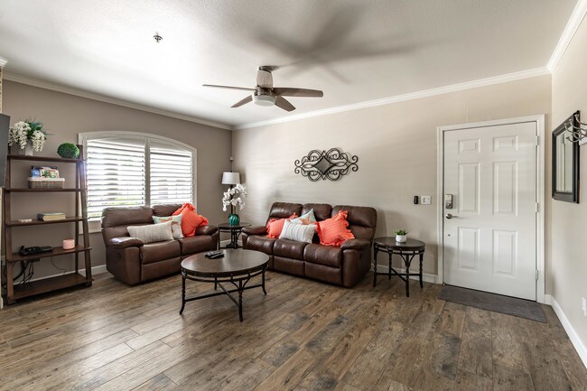 Foto del edificio - 15095 N Thompson Peak Pkwy