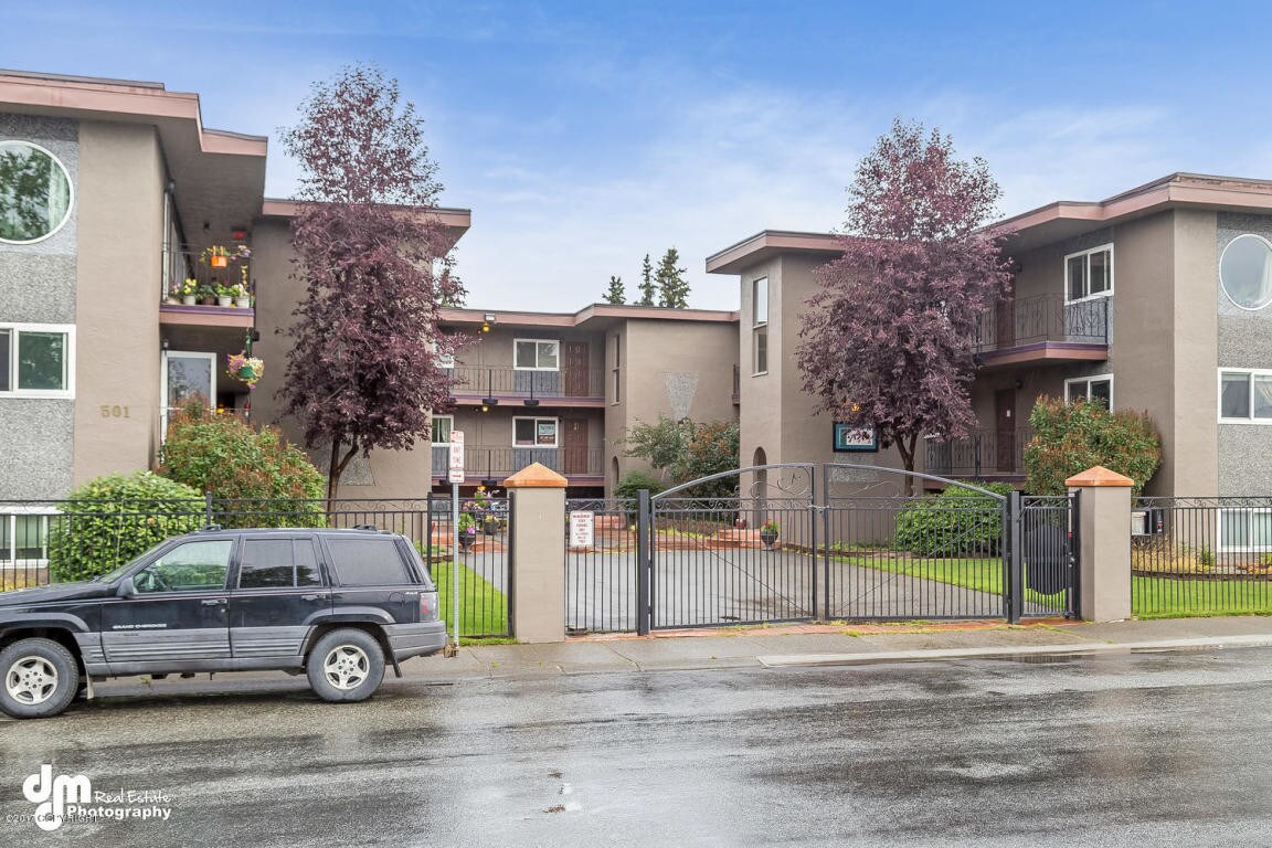 Primary Photo - 501 E 13th Ave