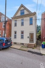 Building Photo - 102 S 14th St