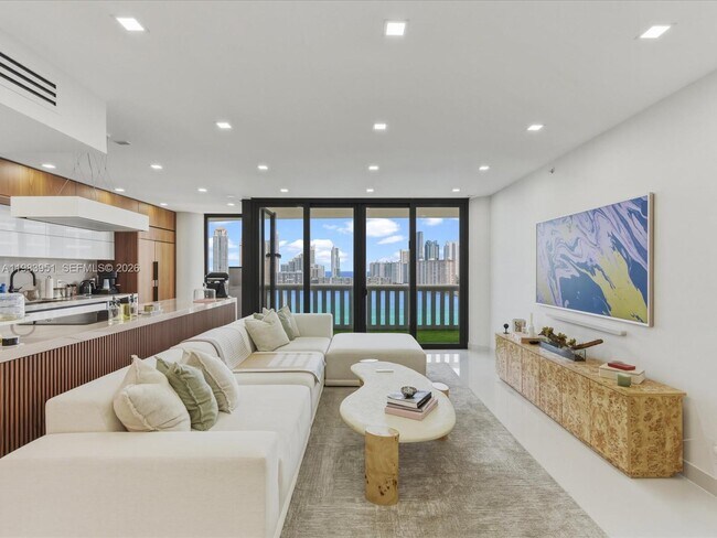 Foto del edificio - 3000 Island Blvd