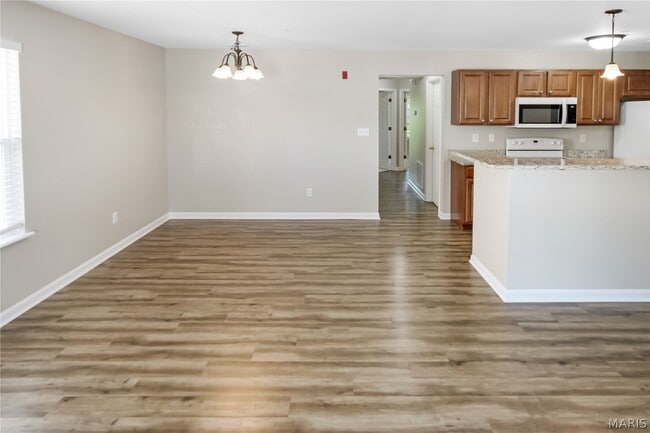 Building Photo - 48 Stonewall Creek Ct
