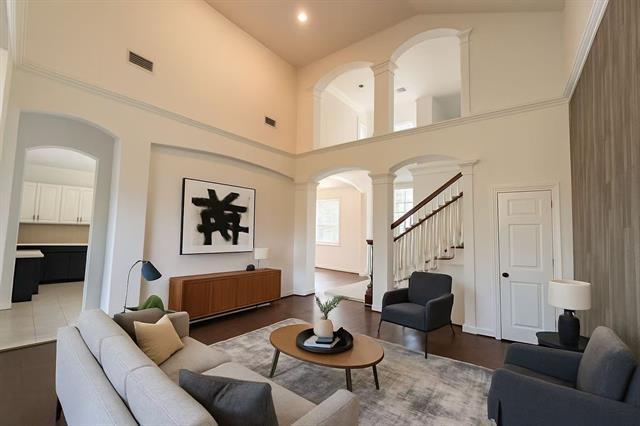 Foto del edificio - 6108 Autumn Point Dr