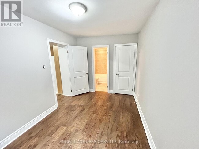 Building Photo - 15 Thirty Third St