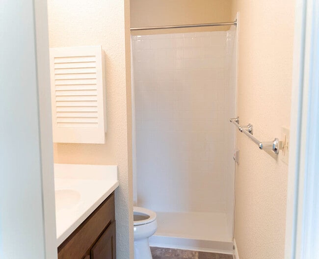 Bathroom - Sandstone Foothills