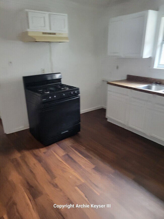 910 Romain St, Gretna, LA 70053 House Rental in Gretna, LA