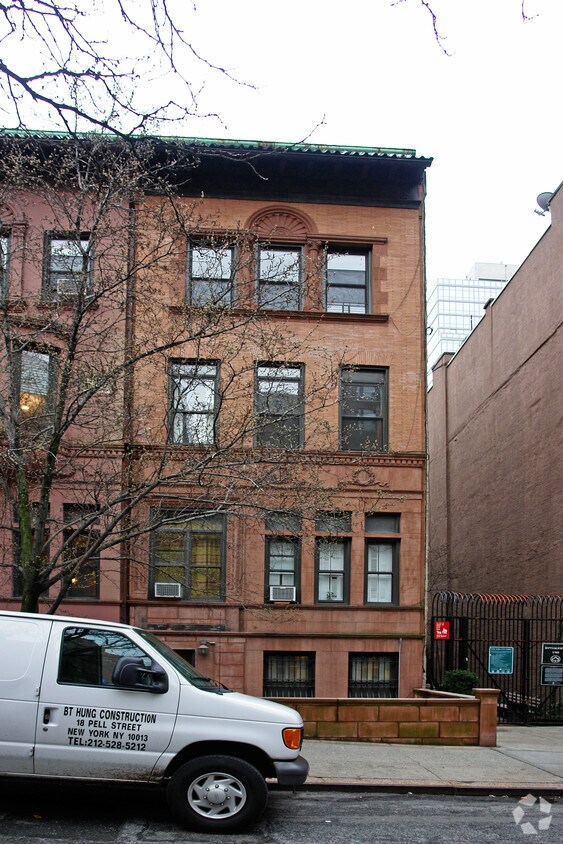 Foto del edificio - 254 W 71st St