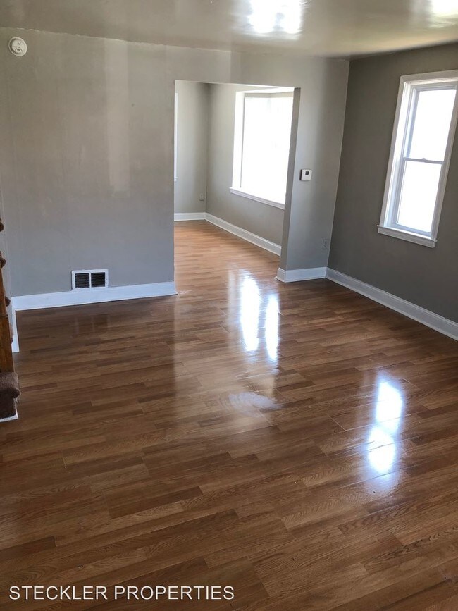 Building Photo - 2 br, 1 bath House - 1911 Codd Avenue