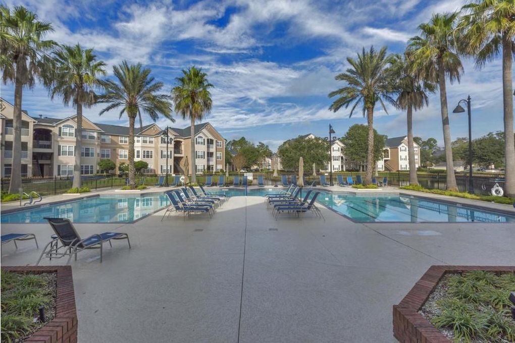 13810 Sutton Park Dr N, Jacksonville, FL 32224 Condo for Rent in