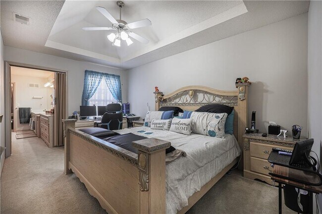 Foto del edificio - 2211 SW Rambling Vine Rd
