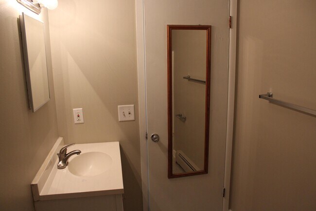 Foto del edificio - 3934 Howe Rd