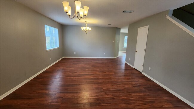 Foto del edificio - 7800 Summer Pl Dr