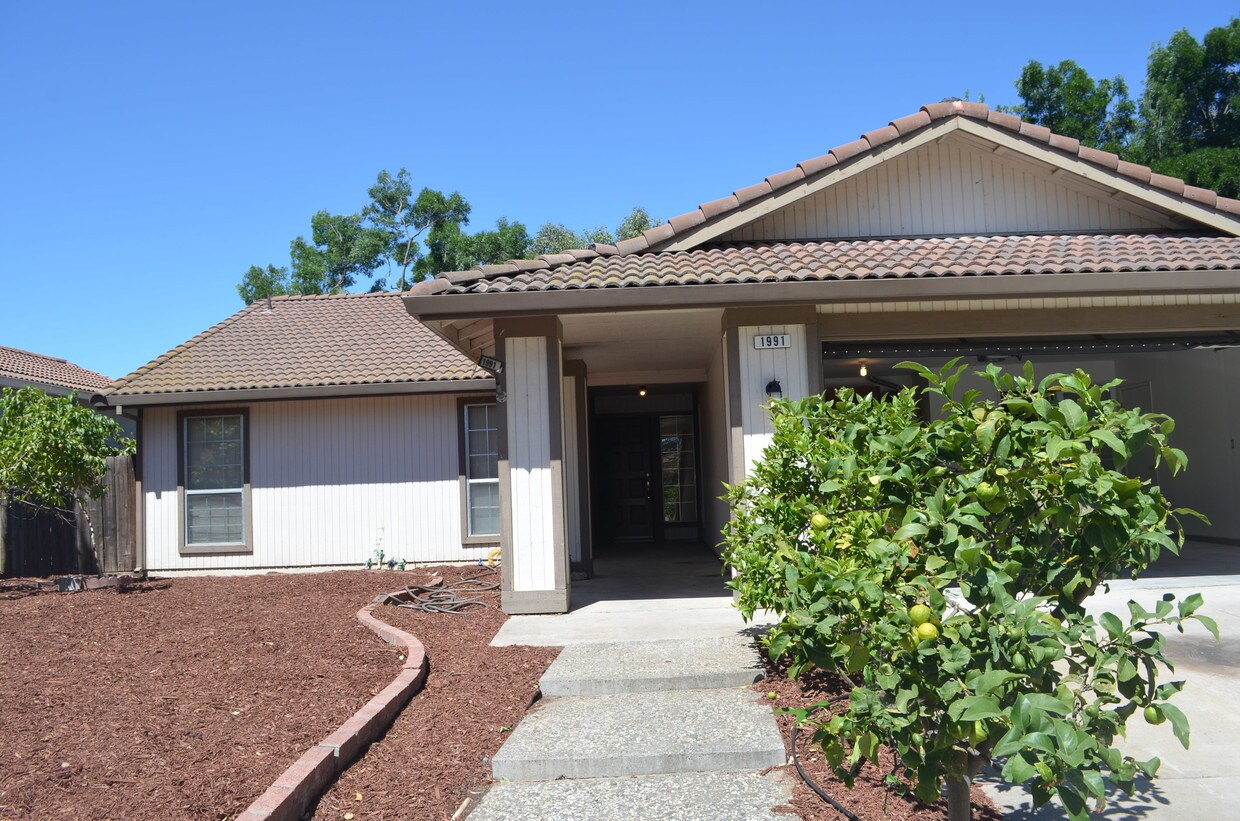 1991 Ashland Dr, Tracy, CA 95376 House Rental in Tracy, CA