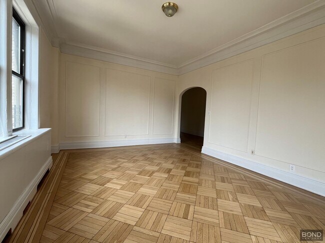 Foto del edificio - 220 W 98th St