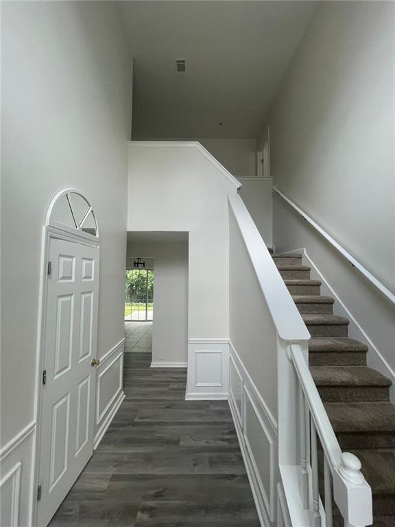 Foto del edificio - 620 Manor Glen Dr