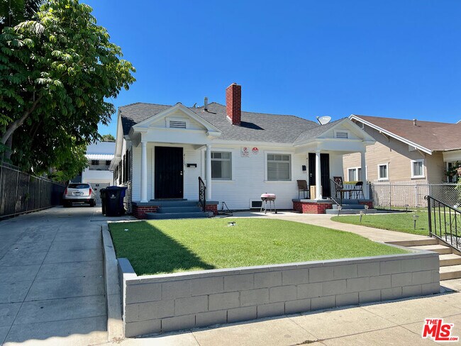 Foto del edificio - 4115 Halldale Ave