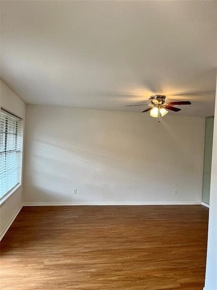 Building Photo - 6401 Skyline Dr