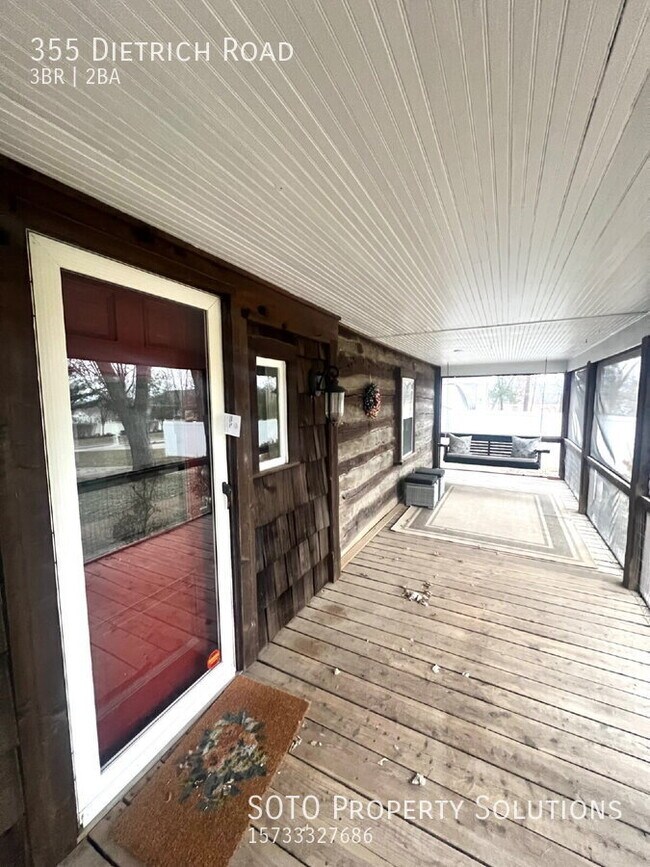 Foto del edificio - 355 Dietrich Rd