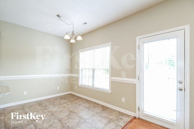 Foto del edificio - 127 Scottsdale Ln