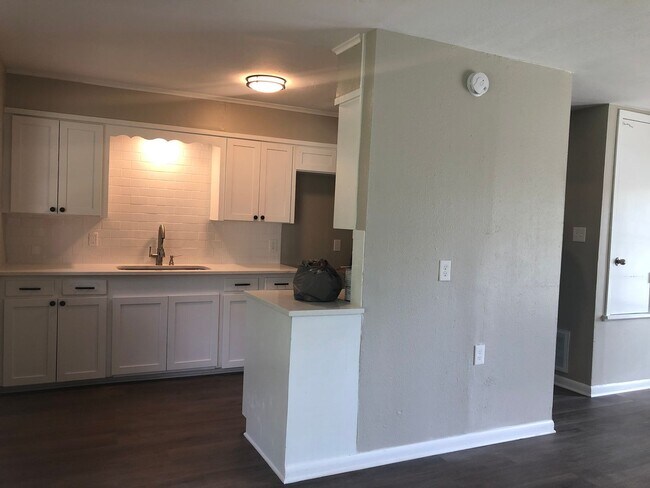 Building Photo - Remodeled Home in North Shreveport....