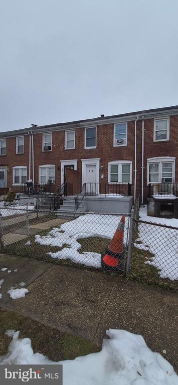 Building Photo - 511 Seagull Ave