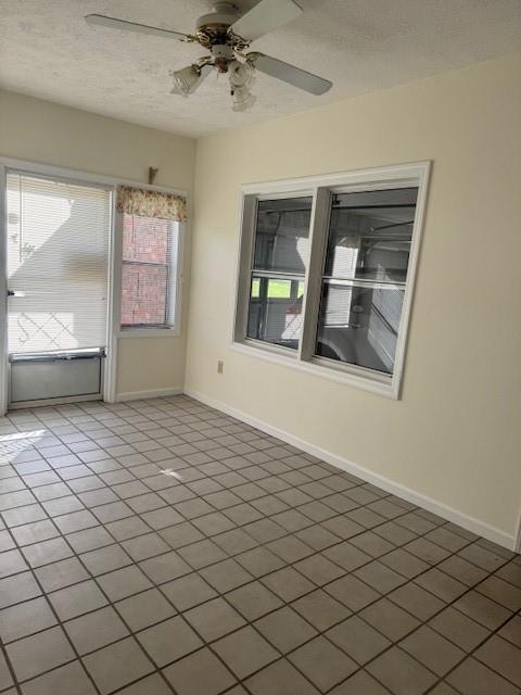 Foto del edificio - 5677 Bentley Rd