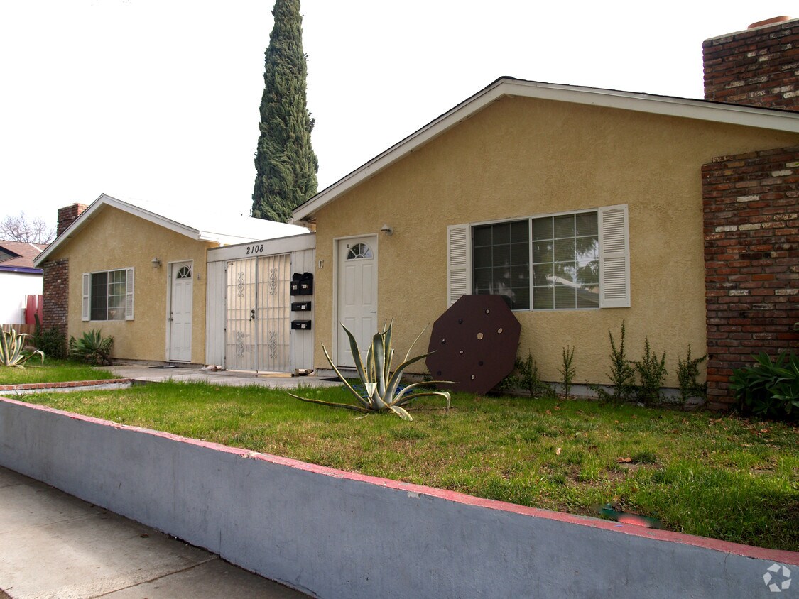 Primary Photo - Teri Place Apartments