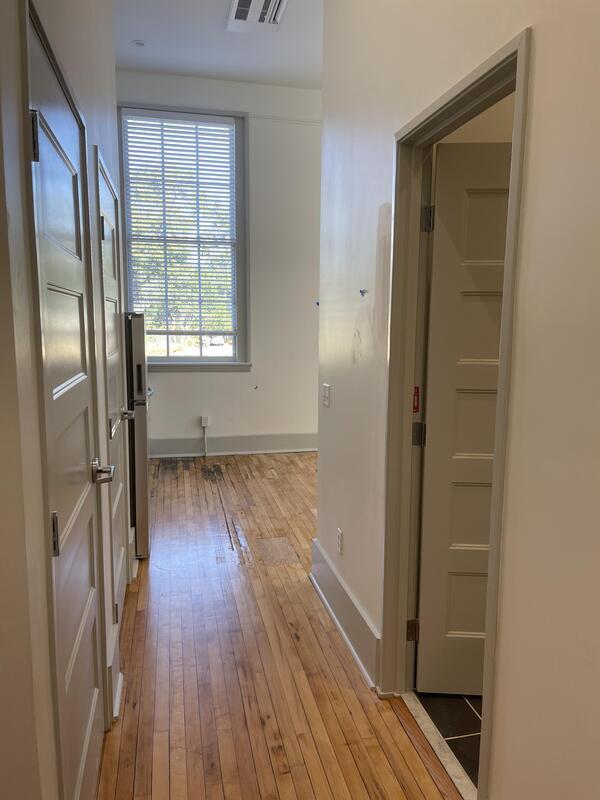 Foto del edificio - 315 W 38th St