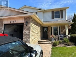 Building Photo - 1453 Paddington Ct