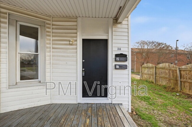 Foto del edificio - 36 Cedar Ave