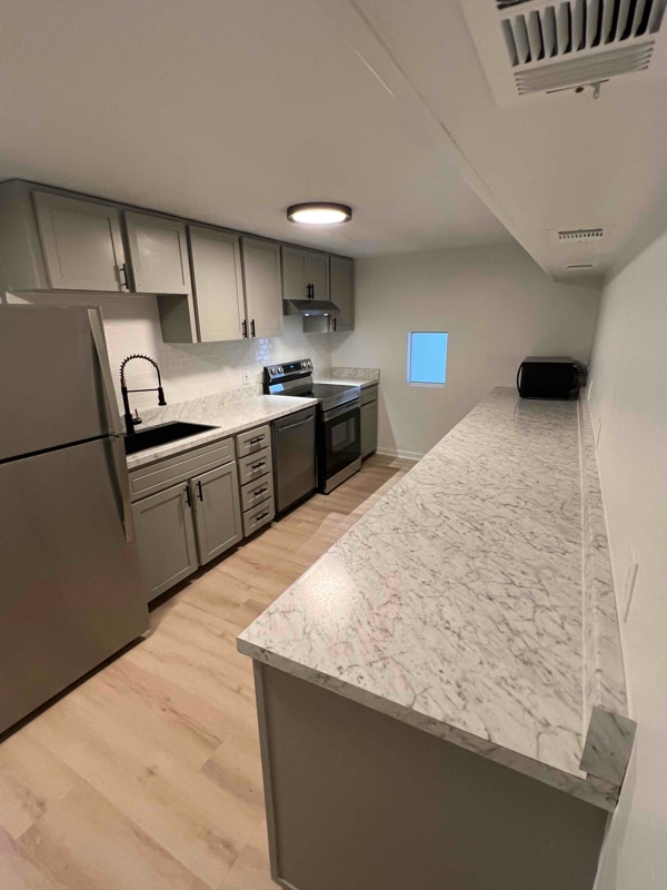 Foto del edificio - 531 Ditmar St