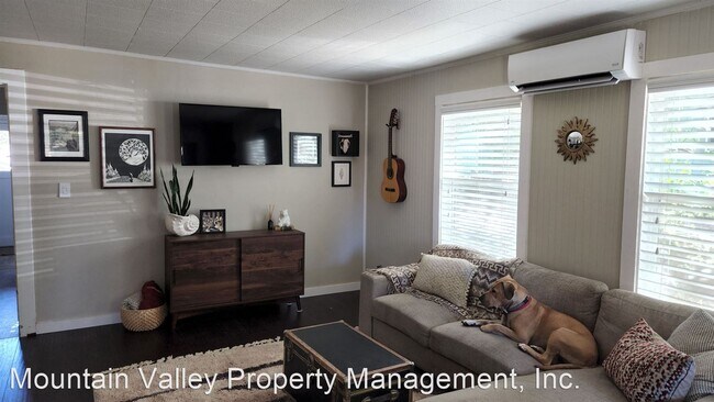 Building Photo - 2 br, 1 bath House - 126 W Empire Court