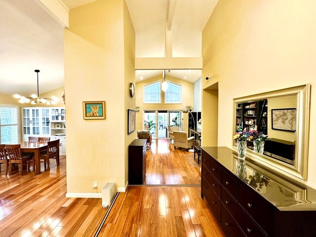 Building Photo - 7079 Martwood Way