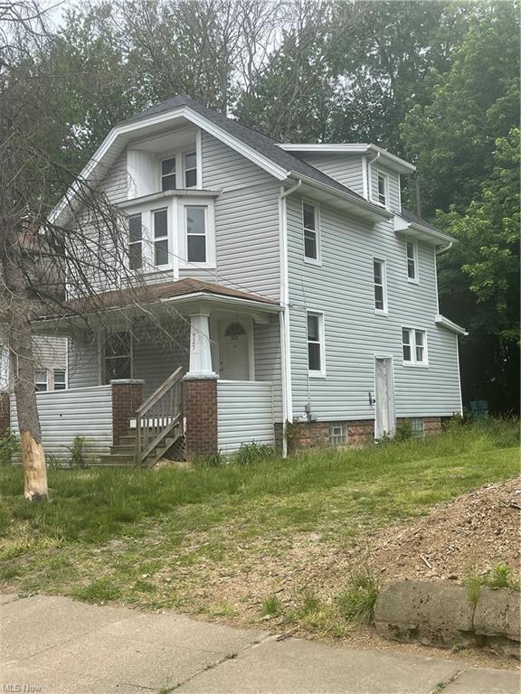 725 Carlysle St, Akron, OH 44310 House Rental in Akron, OH