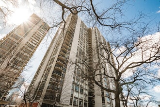 Building Photo - 1360 N Sandburg Terrace