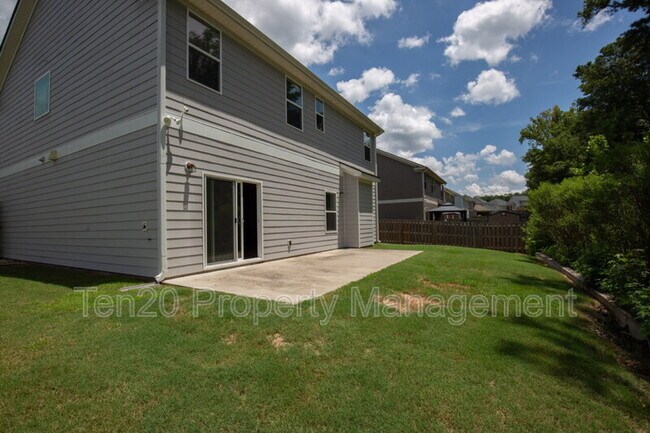 Foto del edificio - 4883 Wisteria Ln