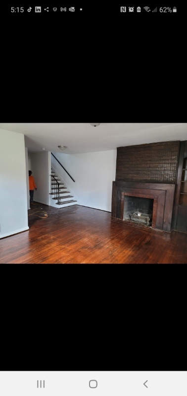 Building Photo - 667 Rhoads Ave