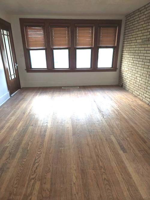 Foto del edificio - 15210 S State St