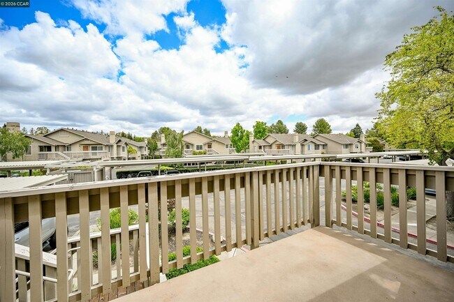 Foto del edificio - 3659 Crow Canyon Rd