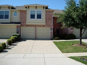 Building Photo - 10347 Summit Run Dr