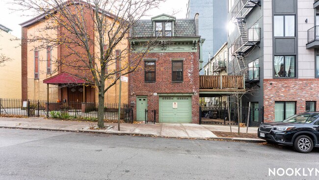 Foto del edificio - 118 16th St